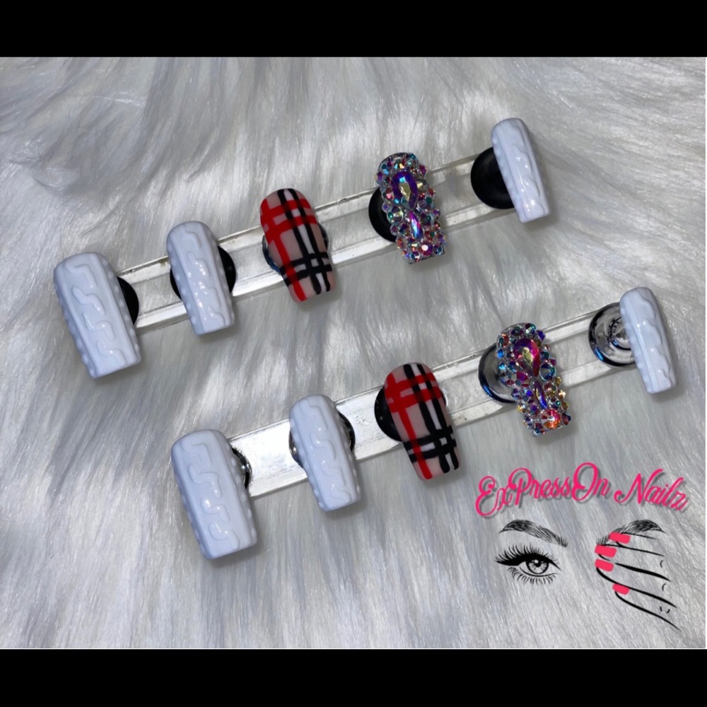 Square Press On Nails White Sweater With Bling Handmade Nails